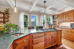 19 Mountain St, Camden, ME 04843 - Photo 58