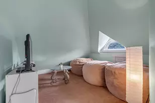 19 Mountain St, Camden, ME 04843 - Photo 90