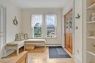 19 Mountain St, Camden, ME 04843 - Photo 12