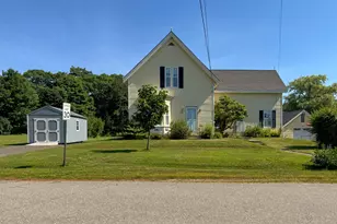 45 Maple St, Warren, ME 04864 - Photo 2