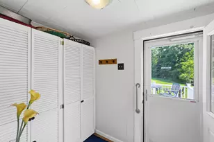 45 Maple St, Warren, ME 04864 - Photo 4