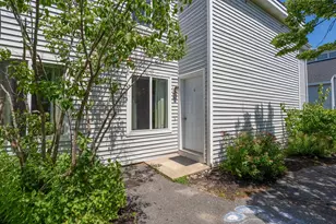 18 Ocean St, South Portland, ME 04106 - Photo 8
