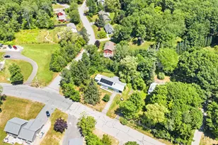 41 Frost Hill Ave, Lisbon, ME 04252 - Photo 6