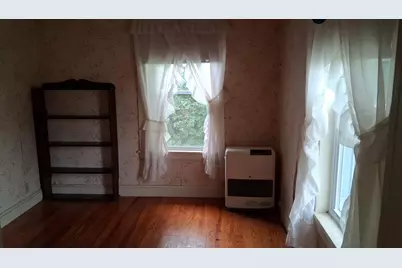 380 Clinton Avenue, Winslow, ME 04901 - Photo 14