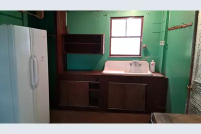 380 Clinton Avenue, Winslow, ME 04901 - Photo 16
