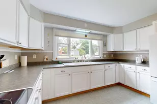 380 East Ave, Lewiston, ME 04240 - Photo 12