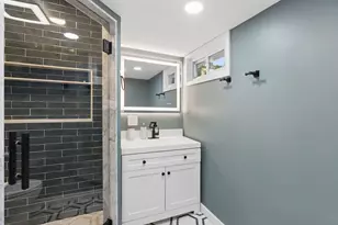 386 Gorham Rd, Scarborough, ME 04074 - Photo 38