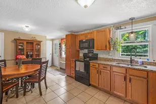 96 Sunset Ave, Wilton, ME 04294 - Photo 8
