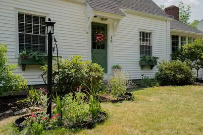 36 Narragansett Street, Gorham, ME 04038 - Photo 2