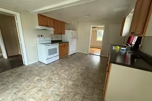121 Exchange St, Ashland, ME 04732 - Photo 4