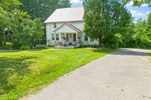 516 Riverside Dr, Augusta, ME 04330 - Photo 2
