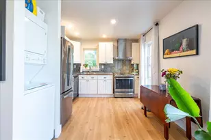 9 Oak St, Camden, ME 04843 - Photo 18