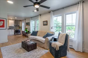 9 Oak St, Camden, ME 04843 - Photo 14