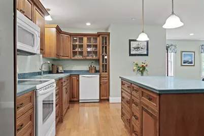 330 Main Street #4, Cumberland, ME 04021 - Photo 20