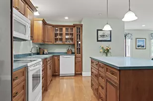 330 Main St, Cumberland, ME 04021 - Photo 20