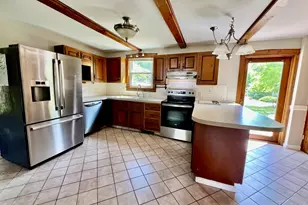 1079 Turner St, Auburn, ME 04210 - Photo 2