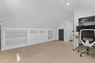 43 Bates St, Yarmouth, ME 04096 - Photo 20
