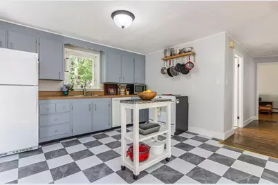 43 Bates Street, Yarmouth, ME 04096 - Photo 8