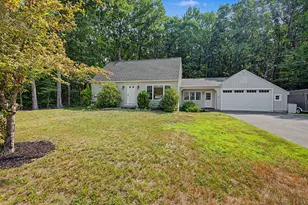 26 Kathy Ln, Cumberland, ME 04021 - Photo 1
