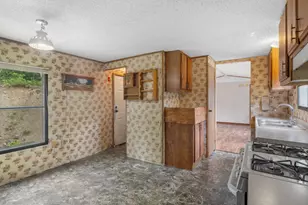 914 Pond Rd, Wales, ME 04280 - Photo 10