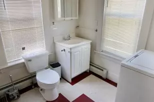 11 Prospect St, Waterville, ME 04901 - Photo 8