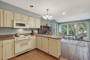 4 Foxglove Ct, Yarmouth, ME 04096 - Photo 18