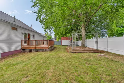 18 Grove Street, East Millinocket, ME 04430 - Photo 10