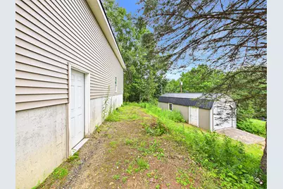 442 Isthmus Road, Rumford, ME 04276 - Photo 28