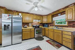 442 Isthmus Rd, Rumford, ME 04276 - Photo 2
