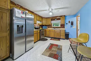 442 Isthmus Rd, Rumford, ME 04276 - Photo 20
