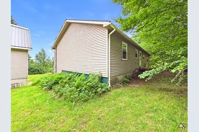 442 Isthmus Road, Rumford, ME 04276 - Photo 30