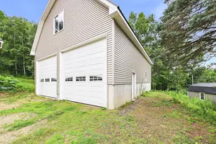 442 Isthmus Rd, Rumford, ME 04276 - Photo 4