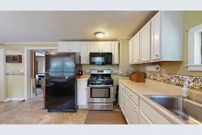 1776 Riverside Drive, Auburn, ME 04210 - Photo 6