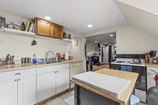 26 Presumpscot St, Portland, ME 04103 - Photo 8