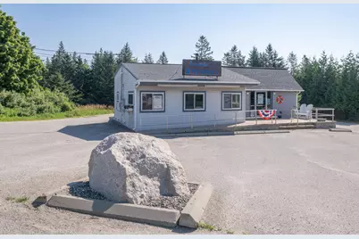 59 School Street, Stonington, ME 04681 - Photo 10