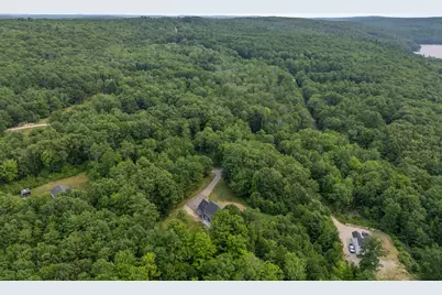 10 Vivs Way, Raymond, ME 04071 - Photo 16