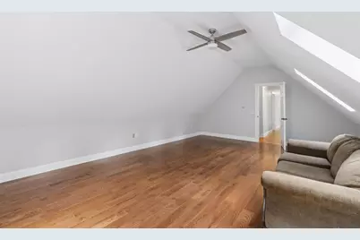 10 Vivs Way, Raymond, ME 04071 - Photo 32