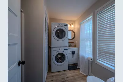 210 Fern Street, Bangor, ME 04401 - Photo 18