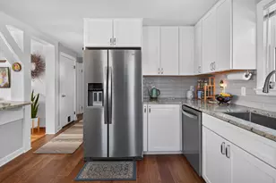 147 Rowe Ave, Portland, ME 04102 - Photo 8
