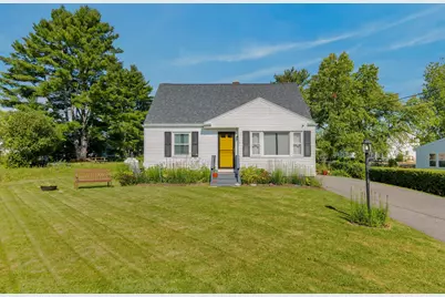147 Rowe Avenue, Portland, ME 04102 - Photo 1