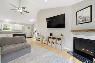33 Gray Rd, Cumberland, ME 04021 - Photo 12