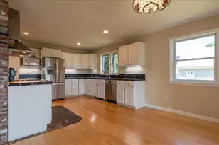 3 Harbor Ln, Rockland, ME 04841 - Photo 30