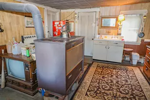 19 Knox Rd, Peru, ME 04290 - Photo 4