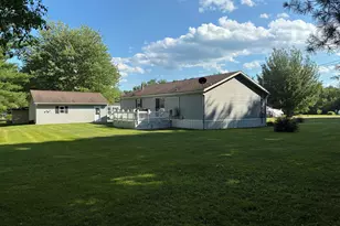 1 Karen St, Palmyra, ME 04965 - Photo 2