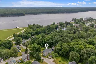 28 Rose St, Bath, ME 04530 - Photo 2