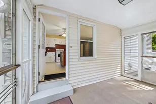 18 Fairview Ct, Auburn, ME 04210 - Photo 8