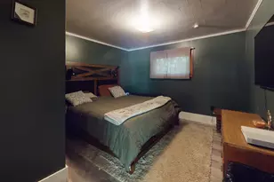 46 Edwards St, Lincoln, ME 04457 - Photo 10