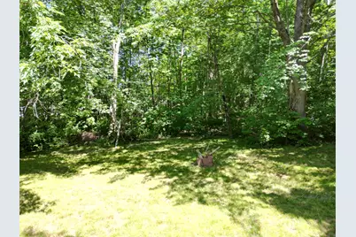 46 Edwards Street, Lincoln, ME 04457 - Photo 20