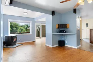 455 Old County Rd, Rockland, ME 04841 - Photo 14