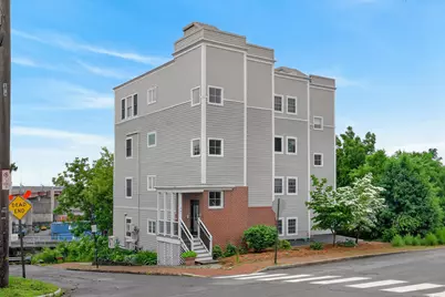 24 Brackett Street #1, Portland, ME 04102 - Photo 2